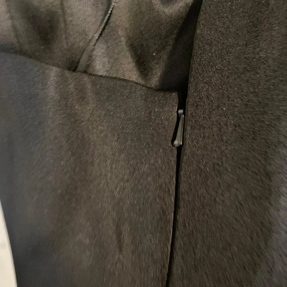 Glamorous short tuxedo dress by Mac Duggal. - Picture 5 of 10